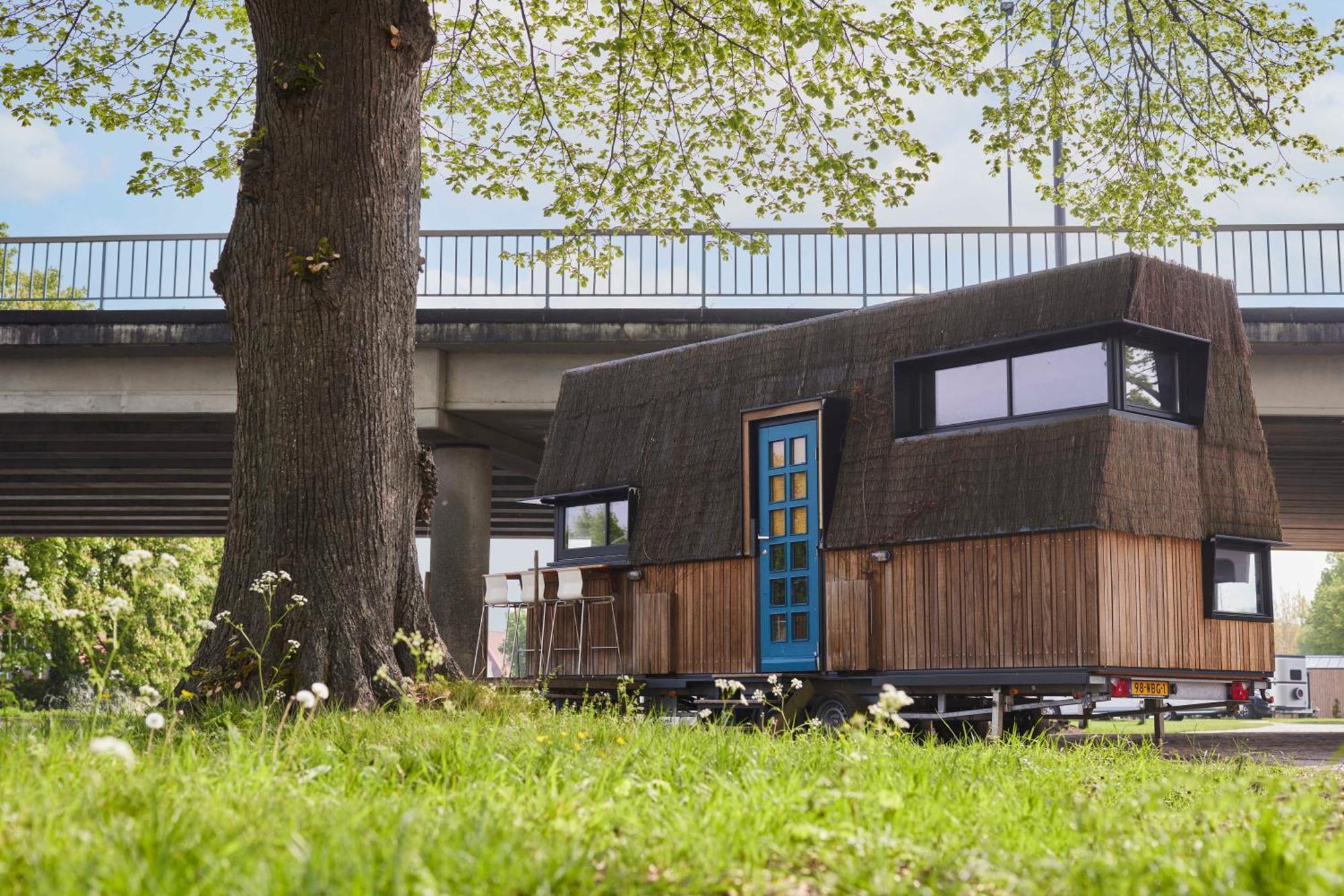 Camping Stadscamping Overboord